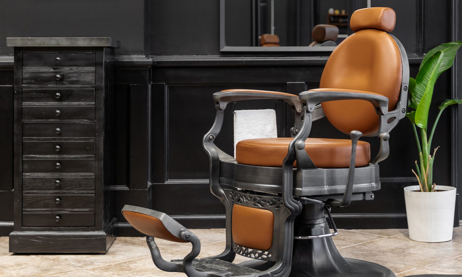 barber shop furniture package including barber chair, barber station and mirror